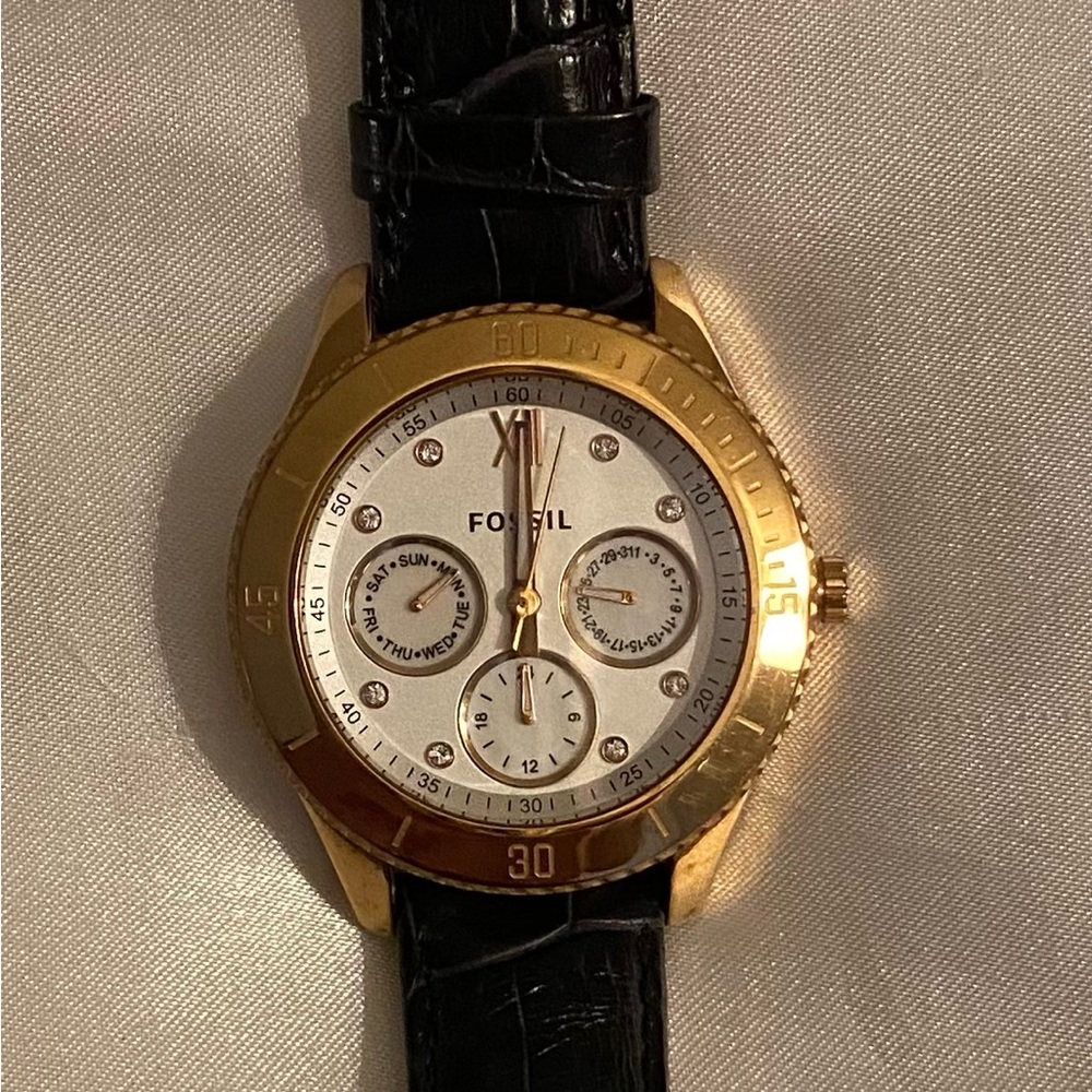 Fossil Stella Watch 38mm Rose Gold Tone Leather Band ES3102